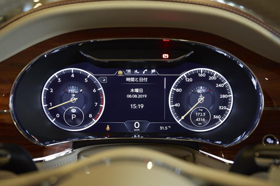 Панель приборов Bentley Continental GT Convertible 2019 года  (JP) (фото 10 из 18)